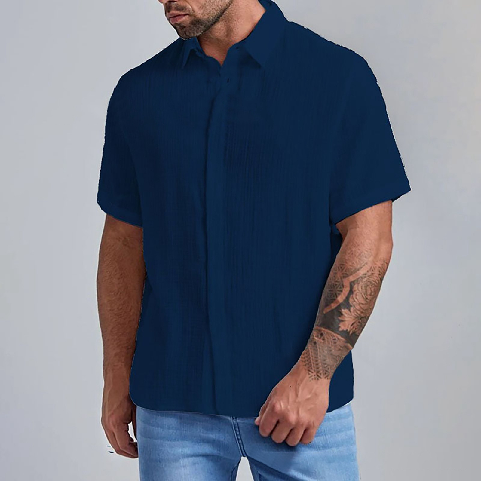 thumbnail image 3 of Camisa de manga corta con cuello cubano para hombre - Camisa informal con botones para bodas en la playa - Ropa de verano, 3 of 5